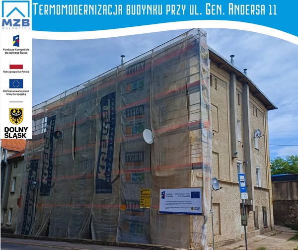Ładne kaminenice na Komuny Paryskiej i Andersa