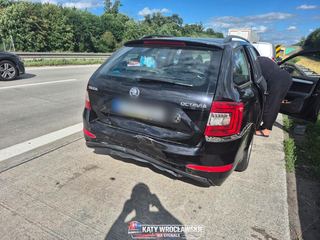 Dzień jak co dzień na A4. Kolizja 3 samochodów