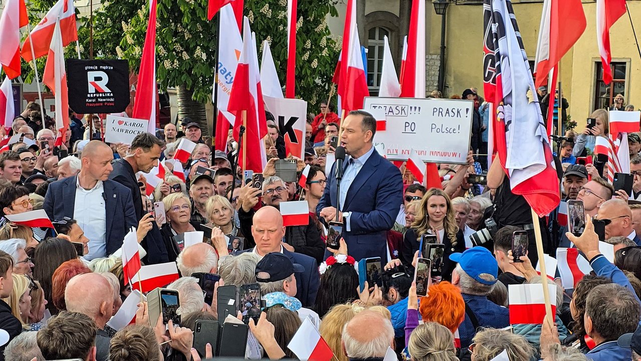 Zamach, chwilowa słabość, czy zaplanowana akcja marketingowa?