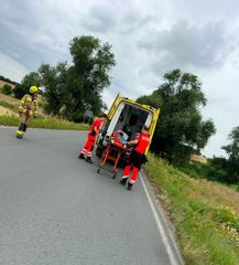 Uciekał przed policją i dachował w polu!
