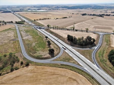 Uwaga kierowcy. Czekają objazdy i duże utrudnienia