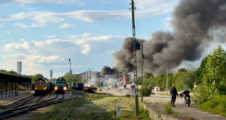 Ponad 200 strażaków na miejscu i 26 godzin desperackiej walki z żywiołem
