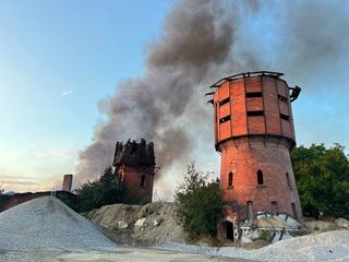 Jest śledztwo w sprawie gigantycznego pożaru