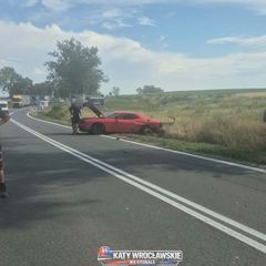 Groźne zderzenie dwóch aut i motocykla. Na miejscu śmigłowiec LPR