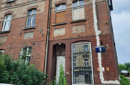 Budynek dostanie drugie życie, a wraz z nim powstanie 10 nowych mieszkań komunalnych
