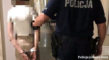 Poprosiła o szklankę wody, a potem okradła właścicielkę...