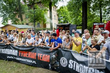 Pokaz siły i olbrzymie ciężary. Strongmeni z wizytą na święcie miasta