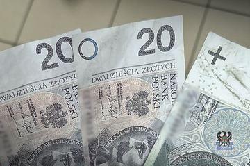 Producent "lewych" banknotów z domowej drukarki