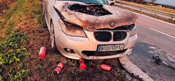 Znowu auto poszło z dymem