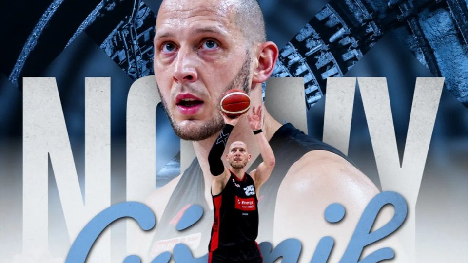 Setki spekulacji i komentarzy stały się prawdą. Nowakowski w Górniku