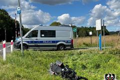 Groźny wypadek z udziałem motocyklisty