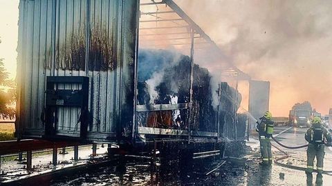 Spaliła się naczepa na autostradzie A4