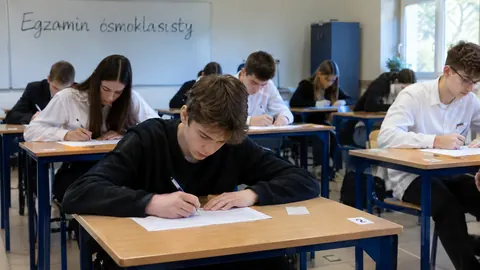 Egzamin ósmoklasisty 2026 w pigułce. Jaki wyniki i które szkoły najlepsze?