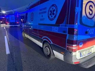 Groźny wypadek zakończony dachowaniem