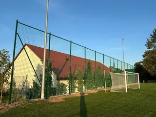 Kolejna inwestycja na boisku ekipa z wałbrzyskiej okręgówki