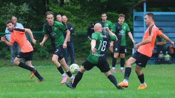 A-klasowe derby miasta dla Czarnych [DUŻO ZDJĘĆ]
