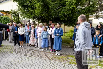 Stoją "murem" za proboszczem