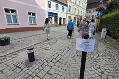 Deptak już bezpieczny i wolny od aut