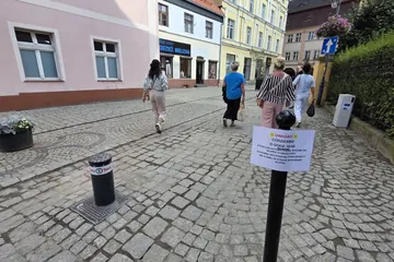 Deptak już bezpieczny i wolny od aut