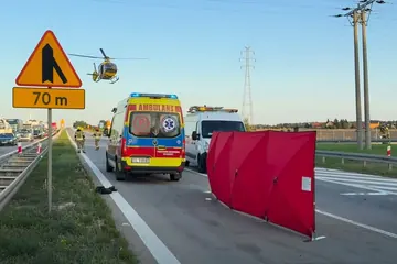 Kolejny "dzwon" na A4. Droga zablokowana, lądował śmigłowiec [VIDEO]