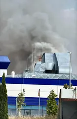 Olbrzymi pożar na terenie firmy produkcyjnej