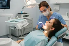 Tylko jeden dentysta w Jeleniej Górze w nocy uratuje zęba