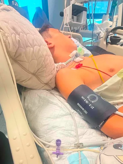 Kacper przeżył atak nożownika. Teraz walczy o powrót do pełnej sprawności