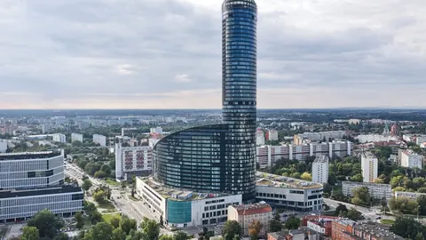 Znalazł martwą żonę w hotelowym jaccuzi