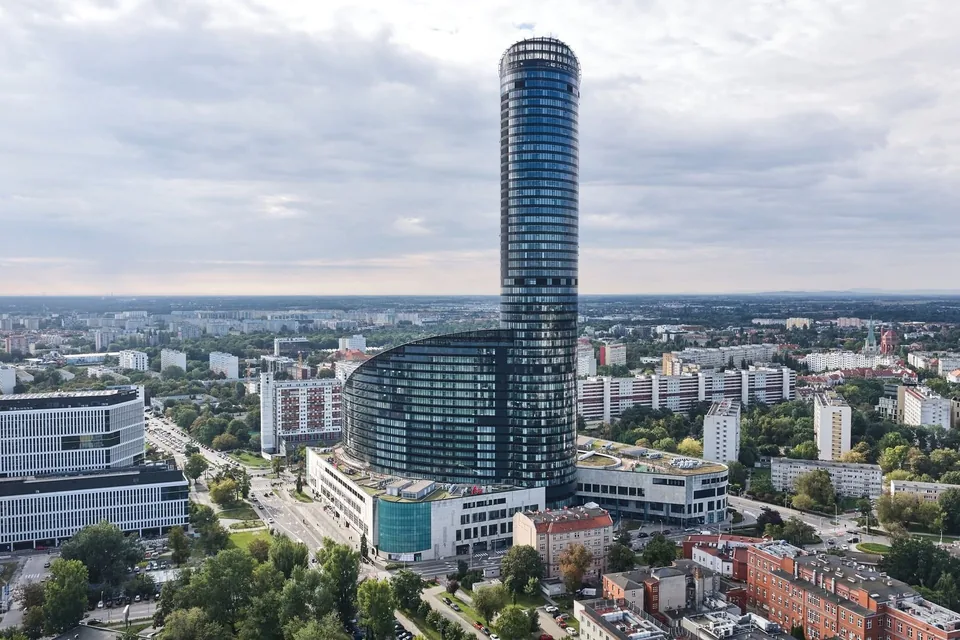 Znalazł martwą żonę w hotelowym jaccuzi