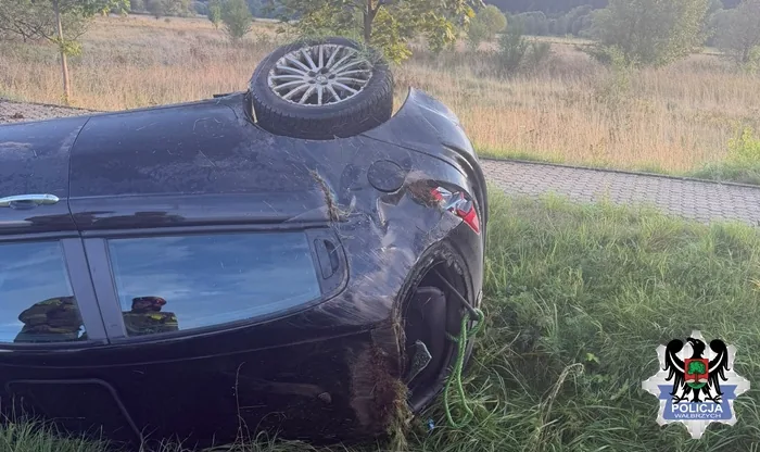 Straciła panowanie nad autem i dachowała