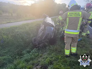 Straciła panowanie nad autem i dachowała