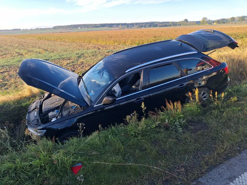 Groźne zderzenie trzech pojazdów na DK 5