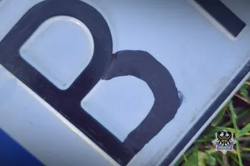 Ukradł ciężarówkę i parał się podrabianiem tablic rejestracyjnych