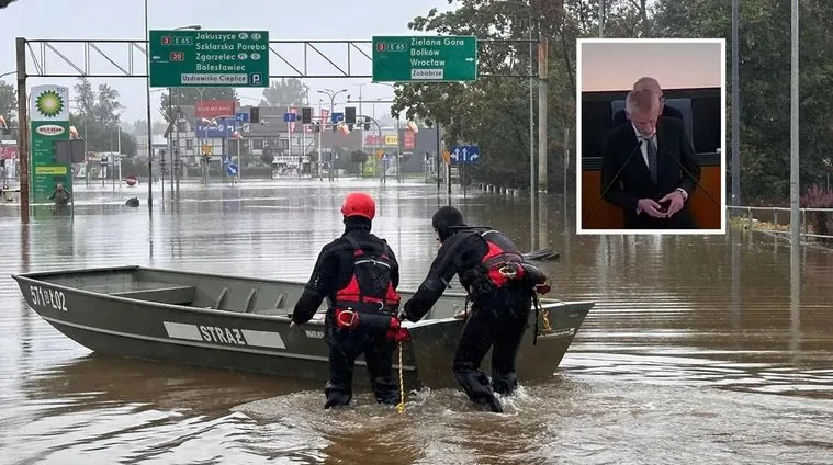 Afery powodziowej ciąg dalszy. Prokuratura wzięła 5 teczek, a CBA aż 27!