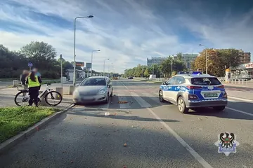 74-letnia rowerzystka potrącona na Podzamczu