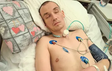 Usłyszał „Tato, już mi lepiej”, a chwilę później stracił przytomność. Norbert walczy o powrót do zdrowia
