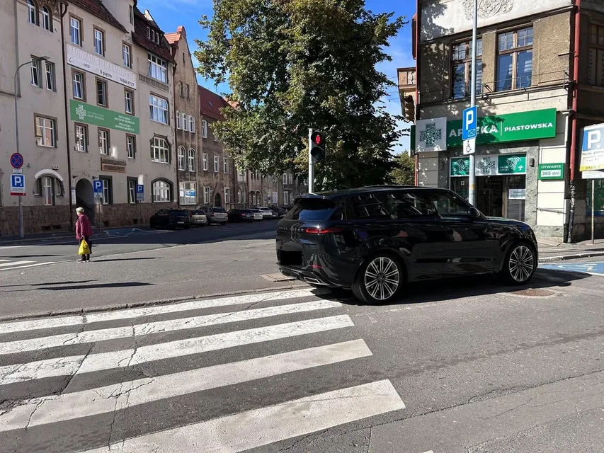Królowie parkowania na wałbrzyskich i regionalnych ulicach [9.10]