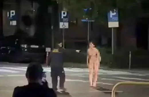 Ppobudzona biegała nago po ulicy!
