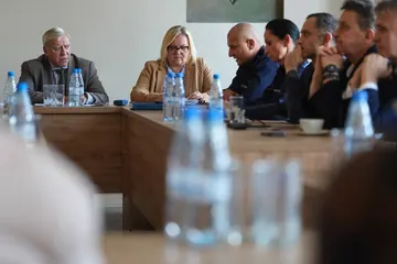 Już po posiedzeniu Gminnego Zespołu Zarządzania Kryzysowego. 33 zwierzęta już wywiezione!