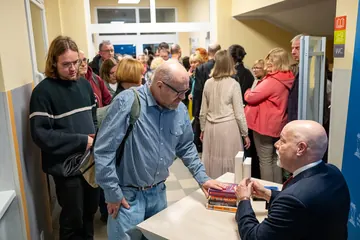 Z Markiem Krajewskim o mrocznych kryminałach [ZDJĘCIA]