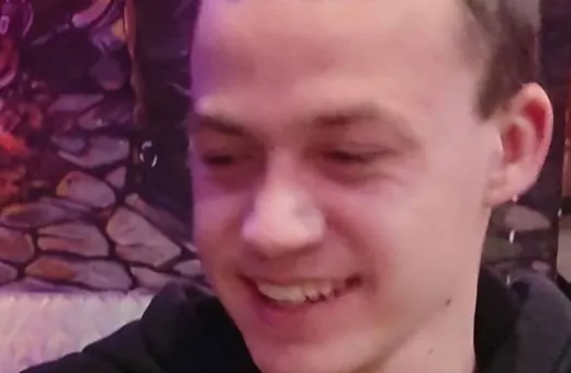 Zaginął 22-letni Aleksander. Rodzina i policja proszą o pomoc!