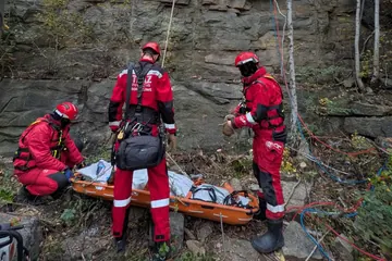 Śmierć w kamieniołomie. Tragiczny koniec poszukiwań młodego mężczyzny!