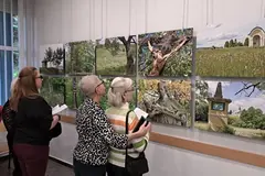 Wernisaż był opowieścią o wierze, tradycji, przemijaniu i ludzkiej pamięci [ZDJĘCIA]