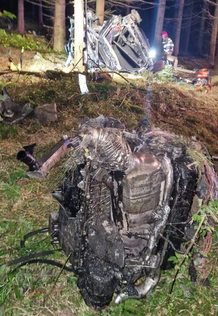 Podwójna śmierć na drodze! Czy jechali prawie 200km/h?