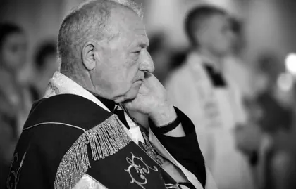 Zmarł ks. prał. Ryszard Szkoła, był proboszcz wałbrzyskiej parafii