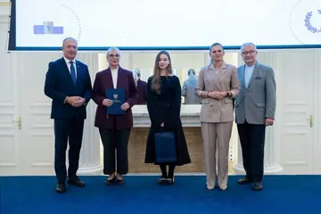 Wałbrzyska uczennica odbierała nagrodę w Warszawie