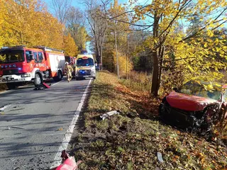 Groźne zderzenie ciężarówki z osobówką!