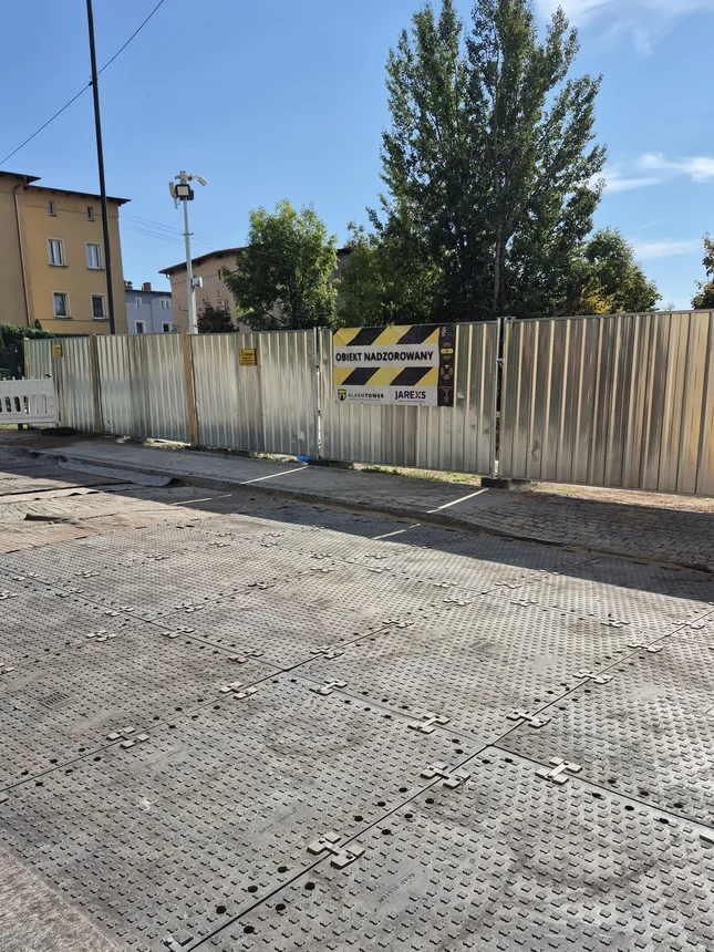 Trwa budowa remizy i schronu