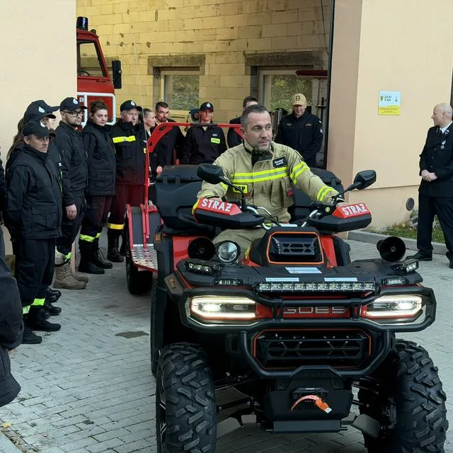 Nowy sprzęt ratowniczy dla OSP Jedlina-Zdrój