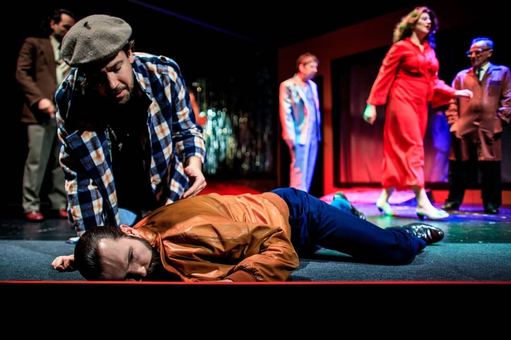 Warto przyjść do Teatru